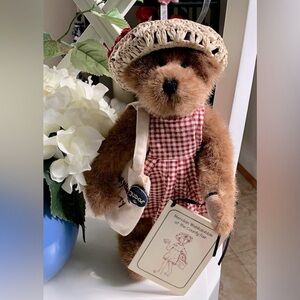 Gen-yoo-wine BOYDS “Meridian Wishkabibble”